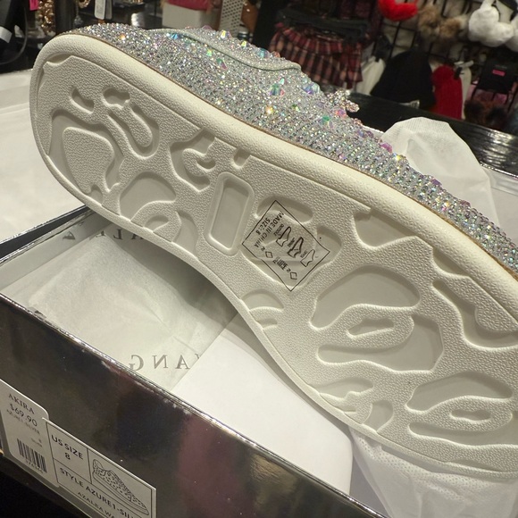 Akira Silver Women's Shoes - Picture 2 of 5